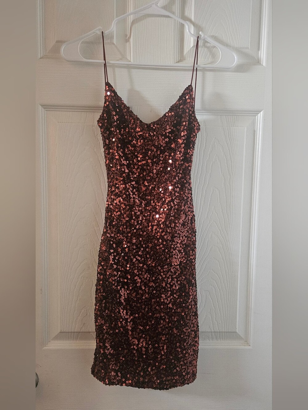 B. Darlin Sequin Mini Cocktail Dress